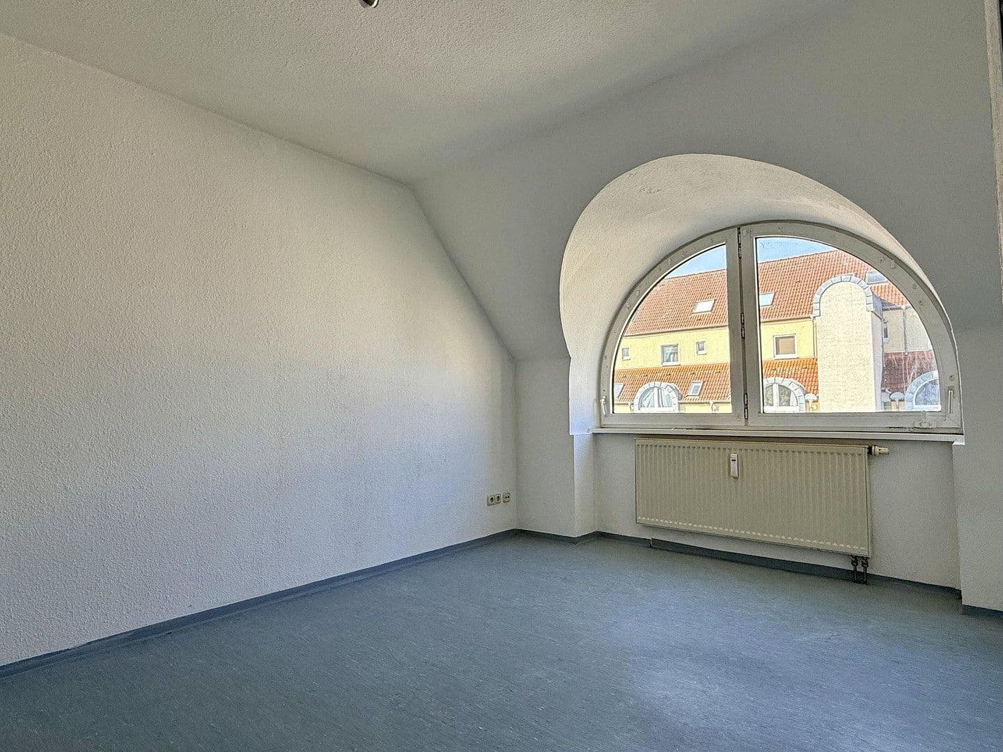 Prodej bytu 1+1 22 m², Spinnerstraße 39, Braunschweig, Dolní Sasko Prodej bytu 1+1 22 m², Spinnerstraße 39, Braunschweig, Dolní Sasko