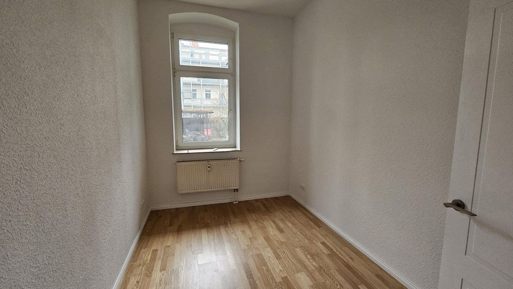 Pronájem bytu 3+1 57 m², Magedburg, Sasko-Anhaltsko Pronájem bytu 3+1 57 m², Magedburg, Sasko-Anhaltsko