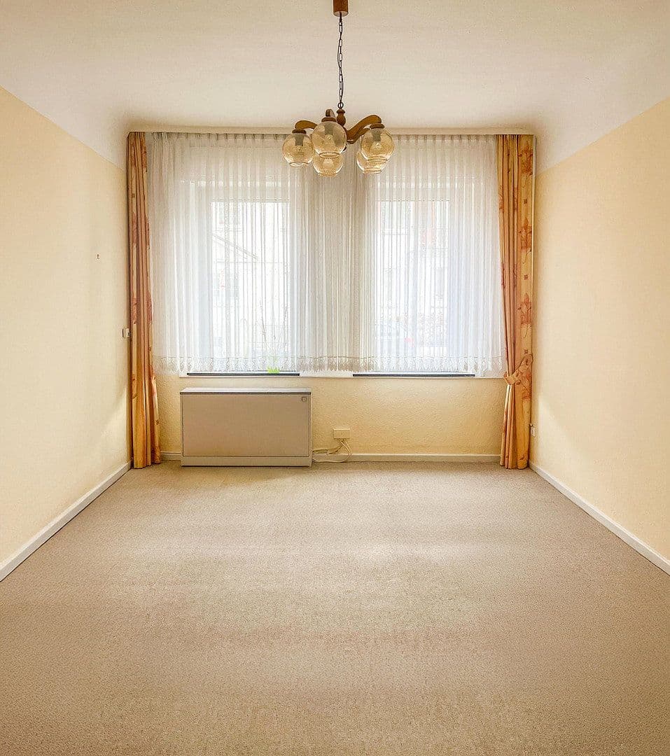 Prodej domu 176 m², pozemek 657 m², Gemarkenstraße 35, Köln - Dellbrück, Severní Porýní-Vestfálsko Prodej domu 176 m², pozemek 657 m², Gemarkenstraße 35, Köln - Dellbrück, Severní Porýní-Vestfálsko
