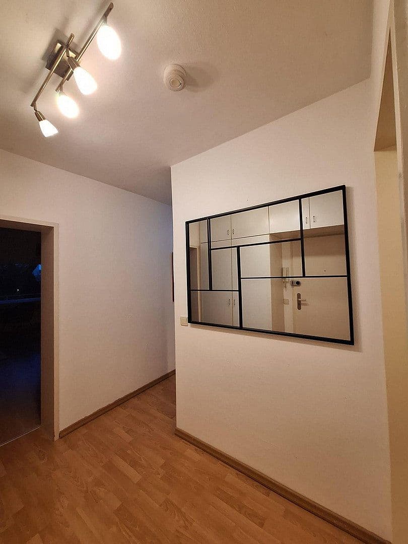 Pronájem bytu 3+1 77 m², Hans-Thoma-Str. 72, Heidelberg, Bádensko-Württembersko Pronájem bytu 3+1 77 m², Hans-Thoma-Str. 72, Heidelberg, Bádensko-Württembersko