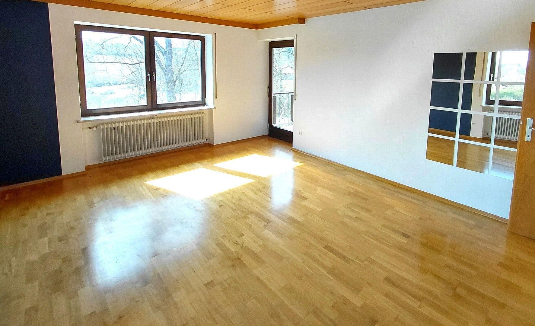 Pronájem bytu 4+kk 107 m², Essenbach, Bavorsko Pronájem bytu 4+kk 107 m², Essenbach, Bavorsko