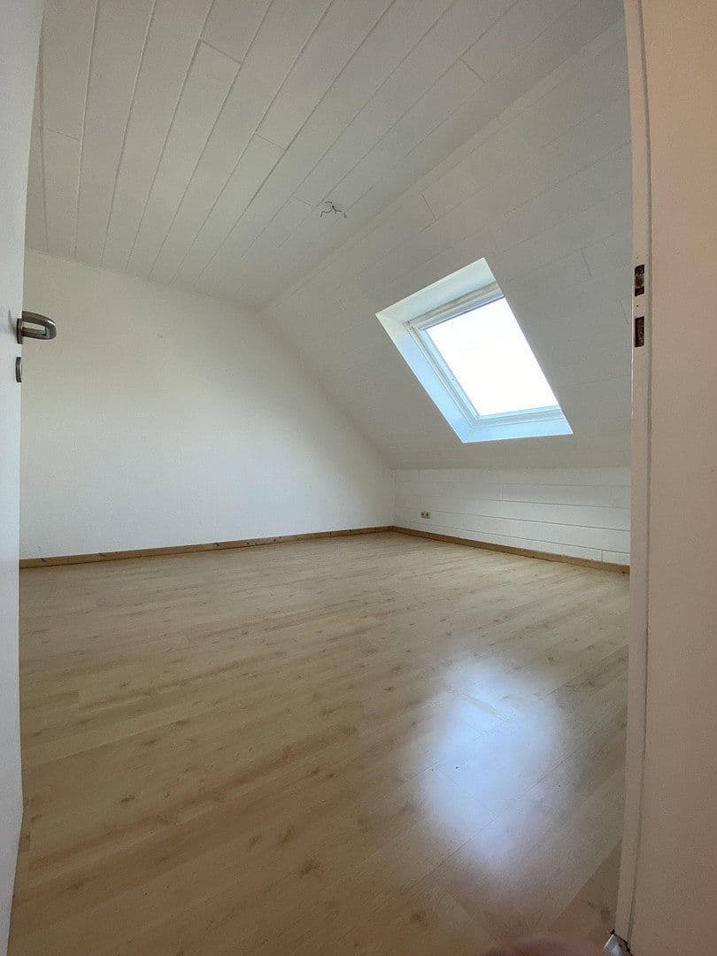 Pronájem bytu 3+1 55 m², Am Kämpchen, Mönchengladbach, Severní Porýní-Vestfálsko Pronájem bytu 3+1 55 m², Am Kämpchen, Mönchengladbach, Severní Porýní-Vestfálsko