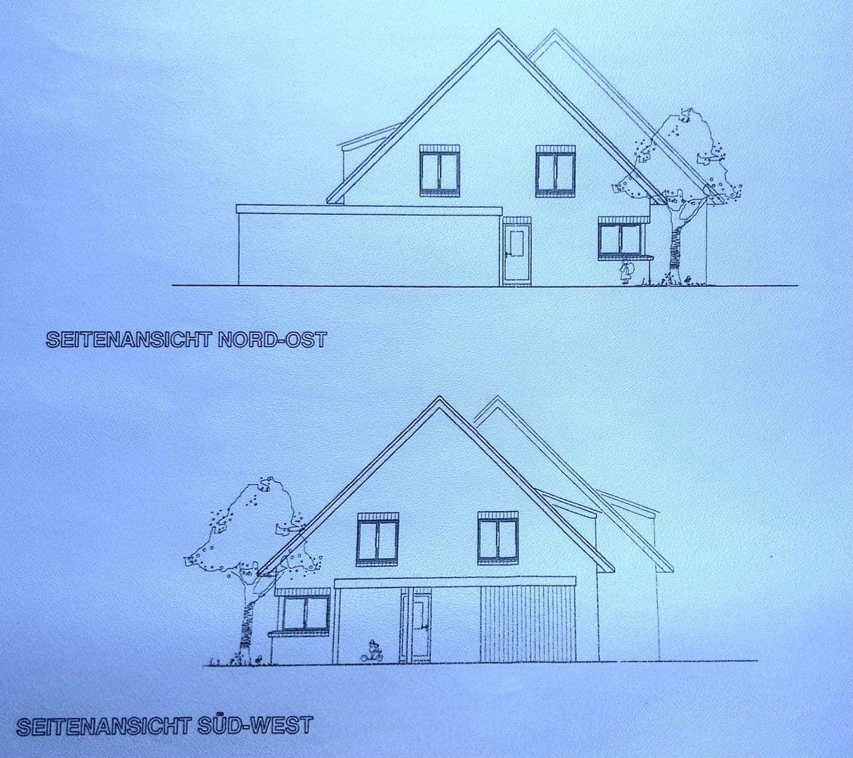 Prodej domu 148 m², pozemek 399 m², Thüringer Straße 25, Rastede, Dolní Sasko Prodej domu 148 m², pozemek 399 m², Thüringer Straße 25, Rastede, Dolní Sasko