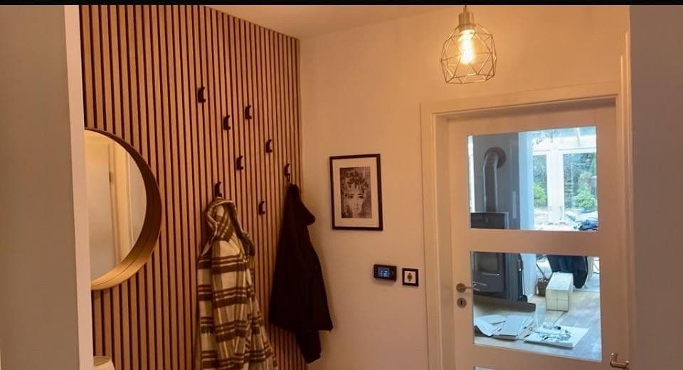 Prodej domu 148 m², pozemek 399 m², Thüringer Straße 25, Rastede, Dolní Sasko Prodej domu 148 m², pozemek 399 m², Thüringer Straße 25, Rastede, Dolní Sasko