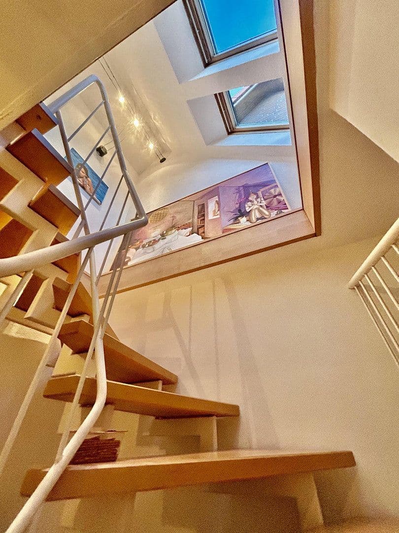 Prodej domu 148 m², pozemek 399 m², Thüringer Straße 25, Rastede, Dolní Sasko Prodej domu 148 m², pozemek 399 m², Thüringer Straße 25, Rastede, Dolní Sasko