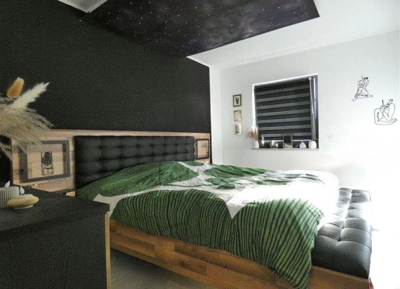 Prodej domu 193 m², pozemek 563 m², Raphaelstraße 1a, Dentlein am Forst, Bavorsko Prodej domu 193 m², pozemek 563 m², Raphaelstraße 1a, Dentlein am Forst, Bavorsko