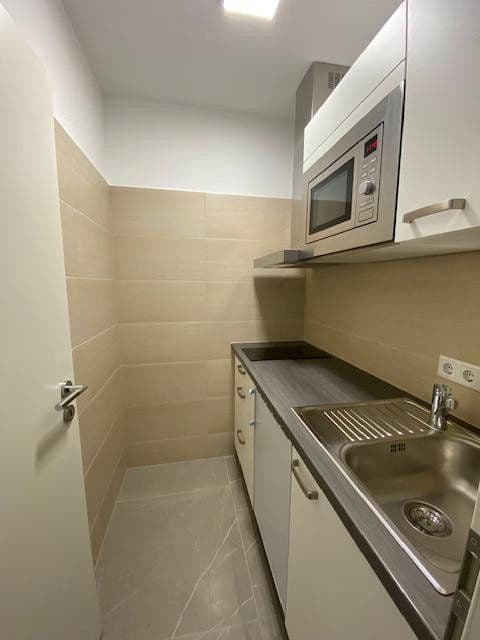 Pronájem bytu 1+1 35 m², Collinistraße 5, Mannheim, Bádensko-Württembersko Pronájem bytu 1+1 35 m², Collinistraße 5, Mannheim, Bádensko-Württembersko