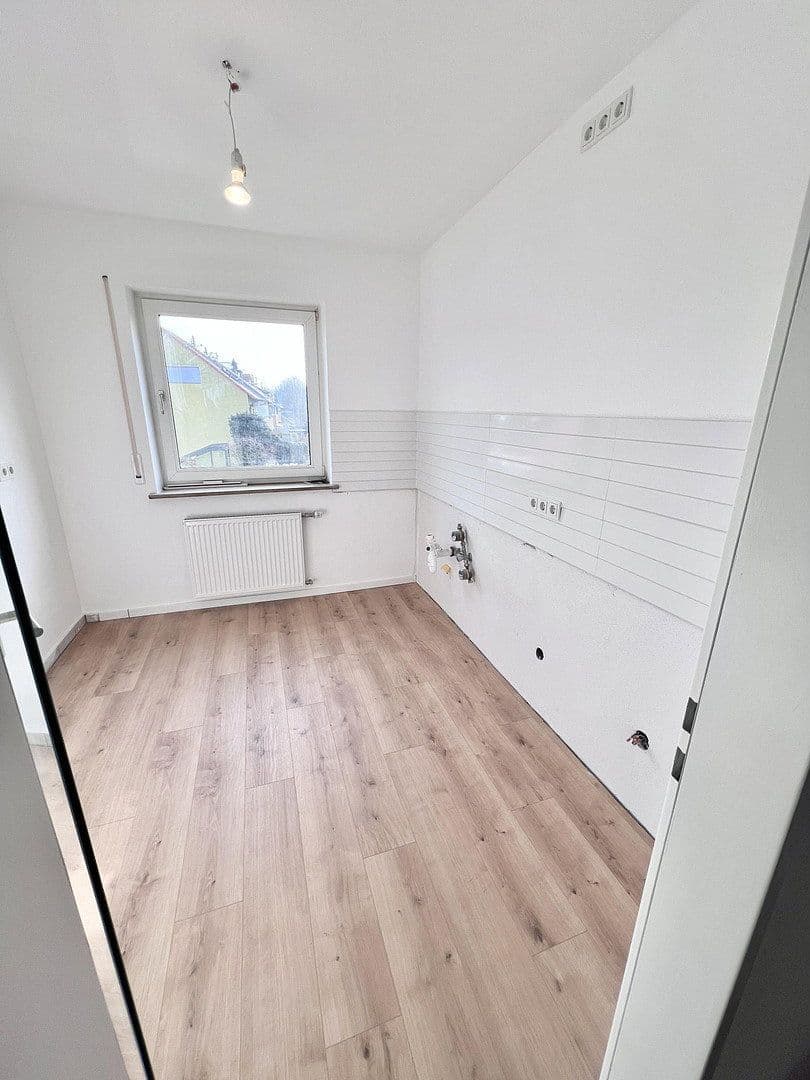Pronájem bytu 3+1 78 m², Fürth, Bavorsko Pronájem bytu 3+1 78 m², Fürth, Bavorsko