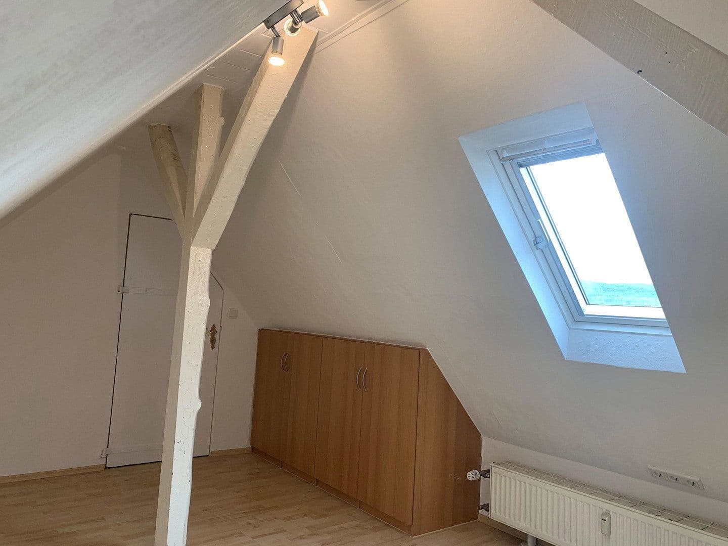 Pronájem bytu 3+1 70 m², Rodensteiner Str. 14, Fränkisch-Crumbach, Hessen Pronájem bytu 3+1 70 m², Rodensteiner Str. 14, Fränkisch-Crumbach, Hessen