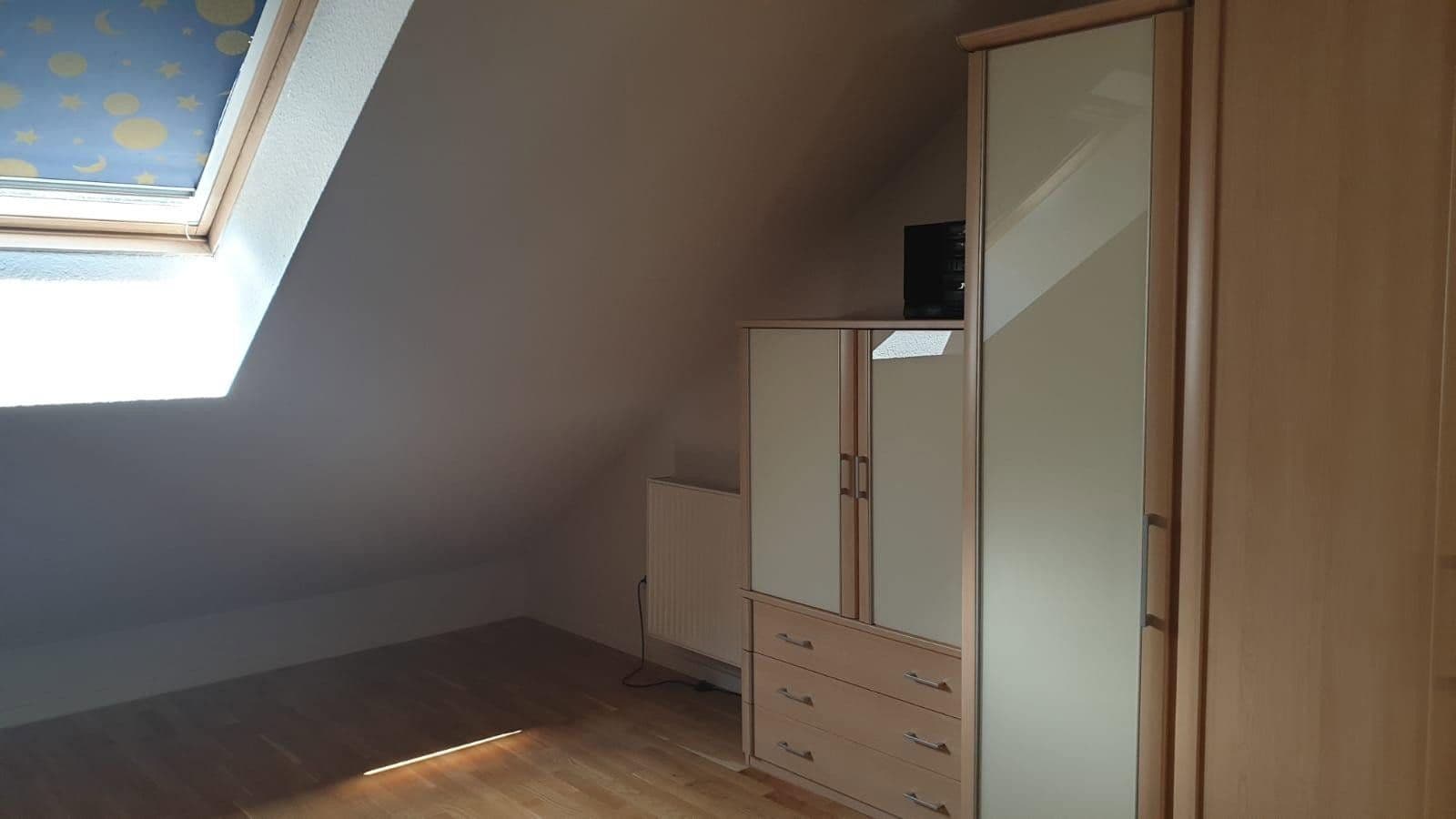 Prodej domu 118 m², pozemek 134 m², Darmstadt-Eberstadt, Hessen Prodej domu 118 m², pozemek 134 m², Darmstadt-Eberstadt, Hessen