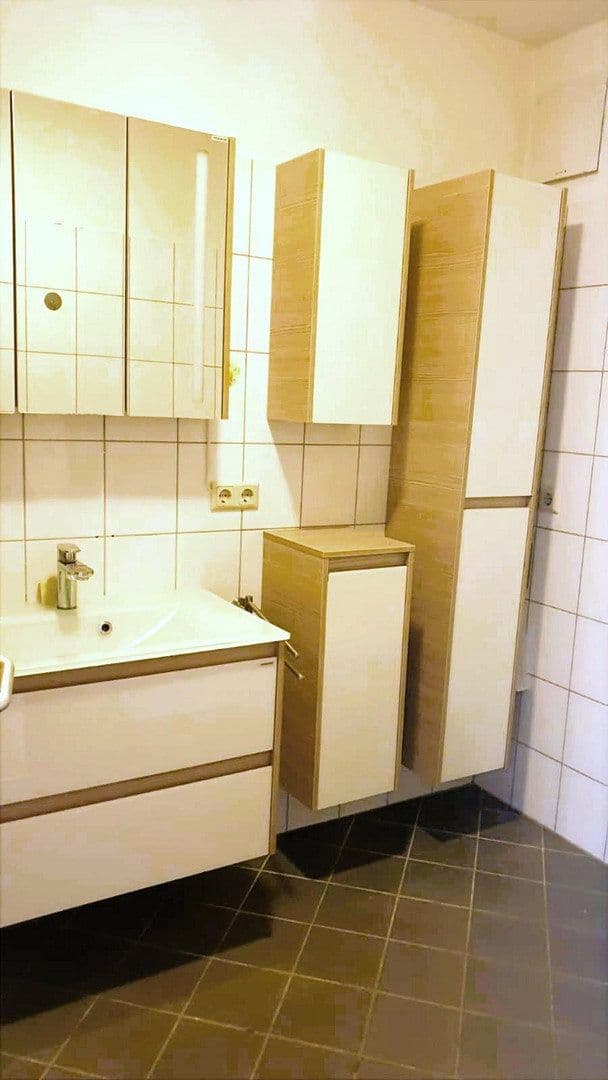 Prodej domu 118 m², pozemek 134 m², Darmstadt-Eberstadt, Hessen Prodej domu 118 m², pozemek 134 m², Darmstadt-Eberstadt, Hessen