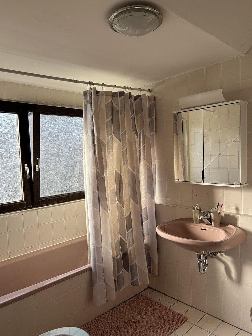 Prodej domu 128 m², pozemek 288 m², Berlin, Berlín Prodej domu 128 m², pozemek 288 m², Berlin, Berlín