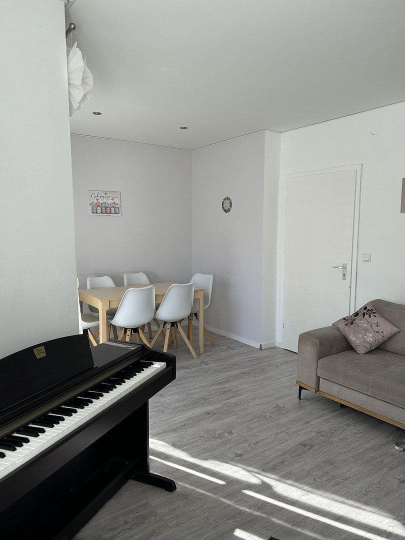 Prodej domu 128 m², pozemek 288 m², Berlin, Berlín Prodej domu 128 m², pozemek 288 m², Berlin, Berlín