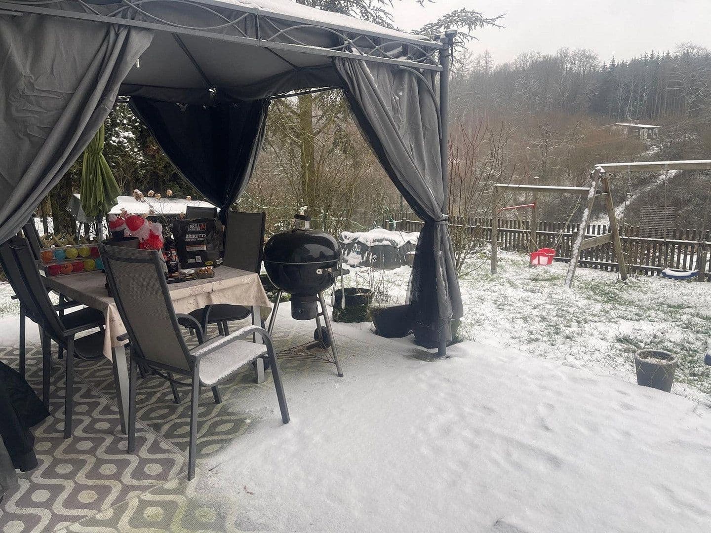 Prodej domu 140 m², pozemek 416 m², Mücke, Hessen Prodej domu 140 m², pozemek 416 m², Mücke, Hessen