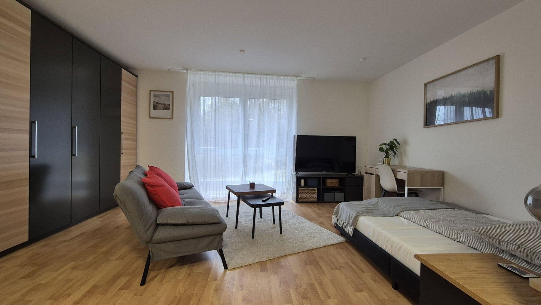 Pronájem bytu 1+1 31 m², Nürtingen, Bádensko-Württembersko Pronájem bytu 1+1 31 m², Nürtingen, Bádensko-Württembersko