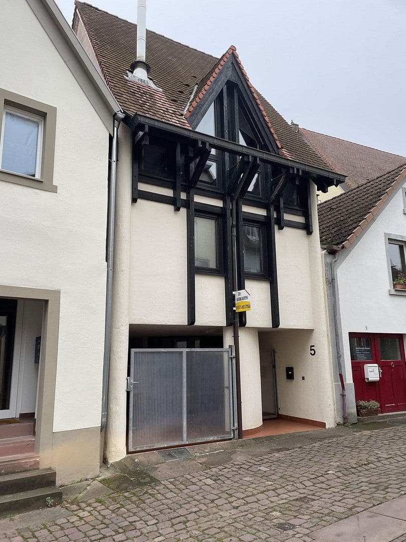 Prodej domu 120 m², pozemek 70 m², Färbergasse 5, Ettlingen, Bádensko-Württembersko Prodej domu 120 m², pozemek 70 m², Färbergasse 5, Ettlingen, Bádensko-Württembersko