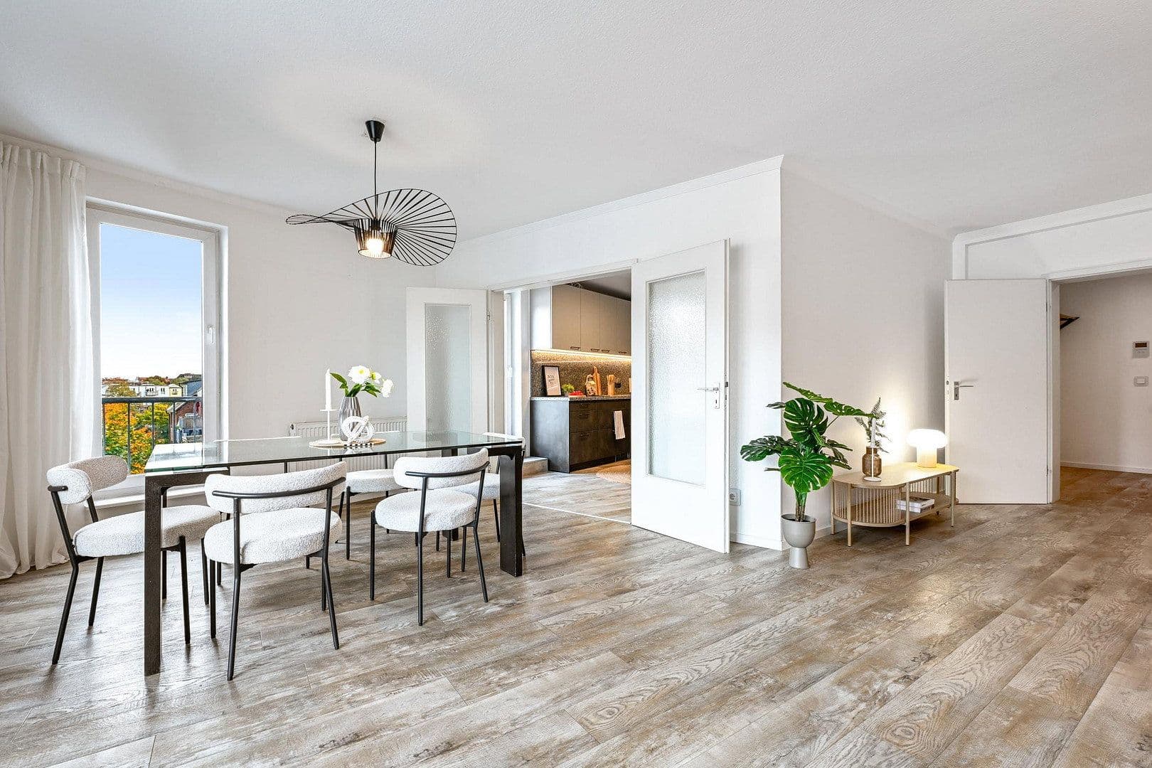 Prodej bytu 5+1 176 m², Hamburg, Hamburg Prodej bytu 5+1 176 m², Hamburg, Hamburg