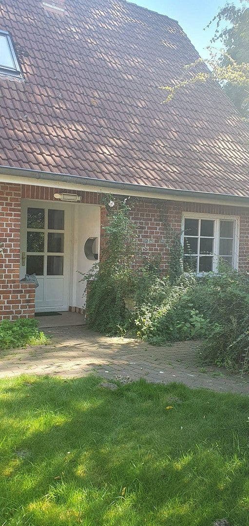 Prodej domu 212 m², pozemek 1.883 m², Quelkhorner Landstraße 3, Ottersberg, Dolní Sasko Prodej domu 212 m², pozemek 1.883 m², Quelkhorner Landstraße 3, Ottersberg, Dolní Sasko