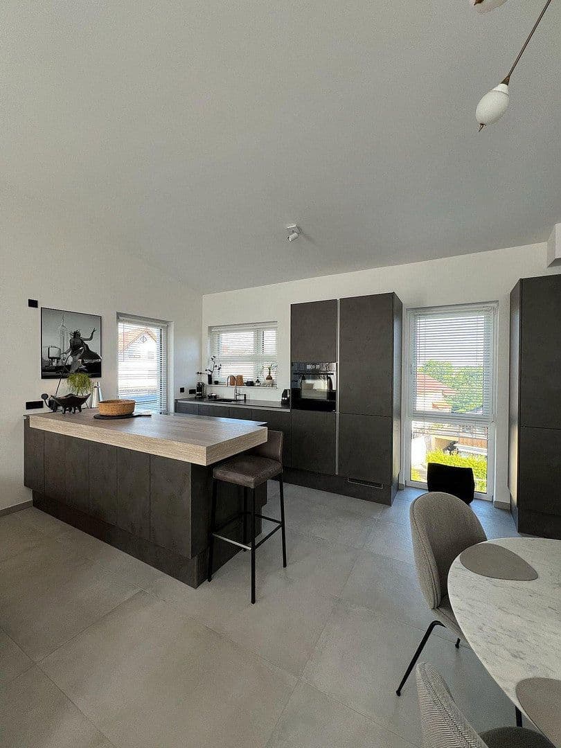 Prodej bytu 5+1 148 m², Wörrstadt, Porýní-Falc Prodej bytu 5+1 148 m², Wörrstadt, Porýní-Falc