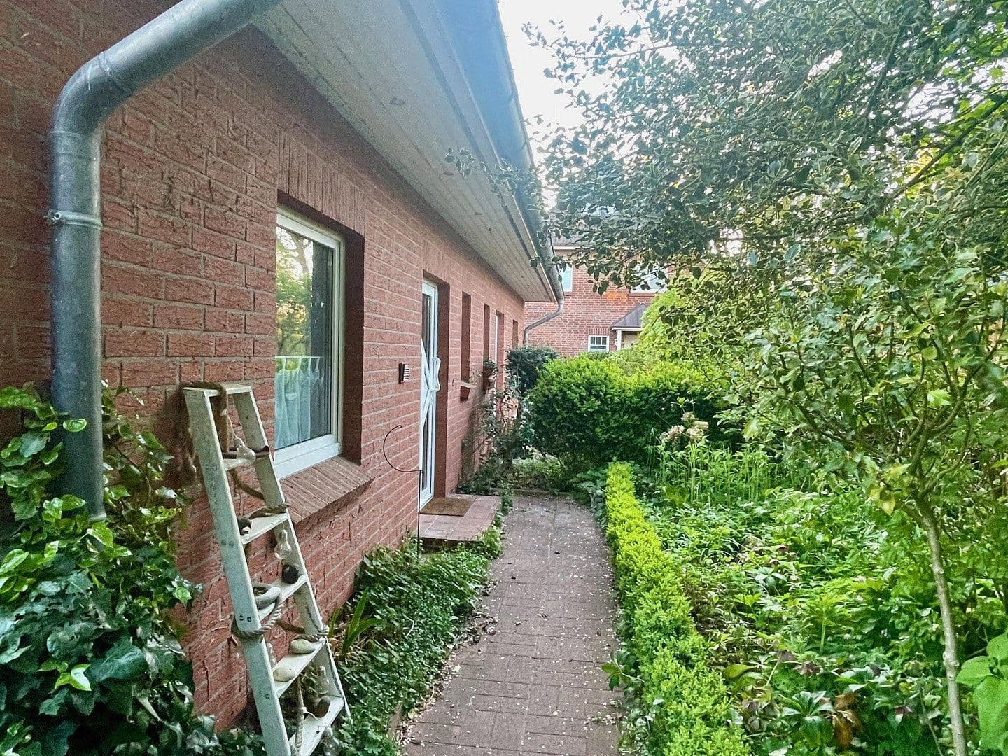 Prodej domu 125 m², pozemek 365 m², Hamburger Str. 22a, Seth, Šlesvicko-Holštýnsko Prodej domu 125 m², pozemek 365 m², Hamburger Str. 22a, Seth, Šlesvicko-Holštýnsko
