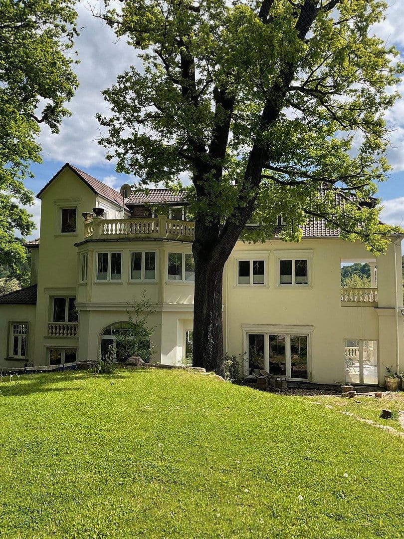 Prodej domu 800 m², pozemek 3.821 m², Bad Karlshafen, Hessen Prodej domu 800 m², pozemek 3.821 m², Bad Karlshafen, Hessen