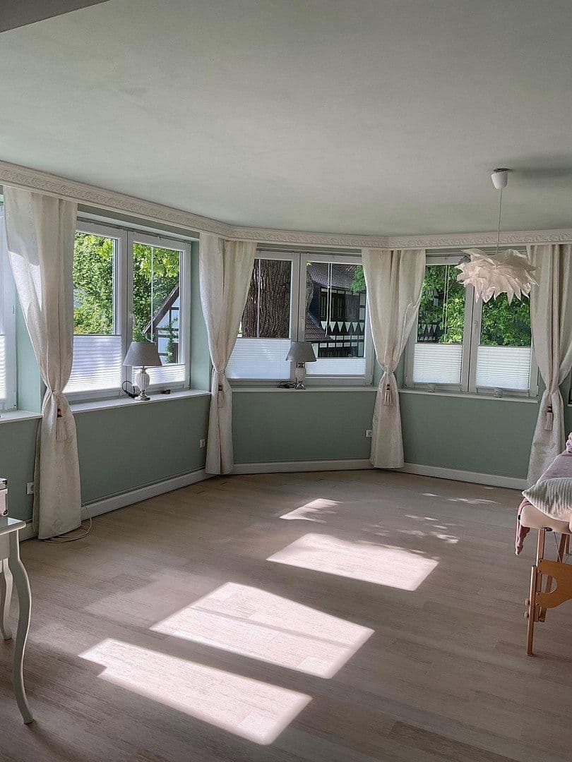 Prodej domu 800 m², pozemek 3.821 m², Bad Karlshafen, Hessen Prodej domu 800 m², pozemek 3.821 m², Bad Karlshafen, Hessen