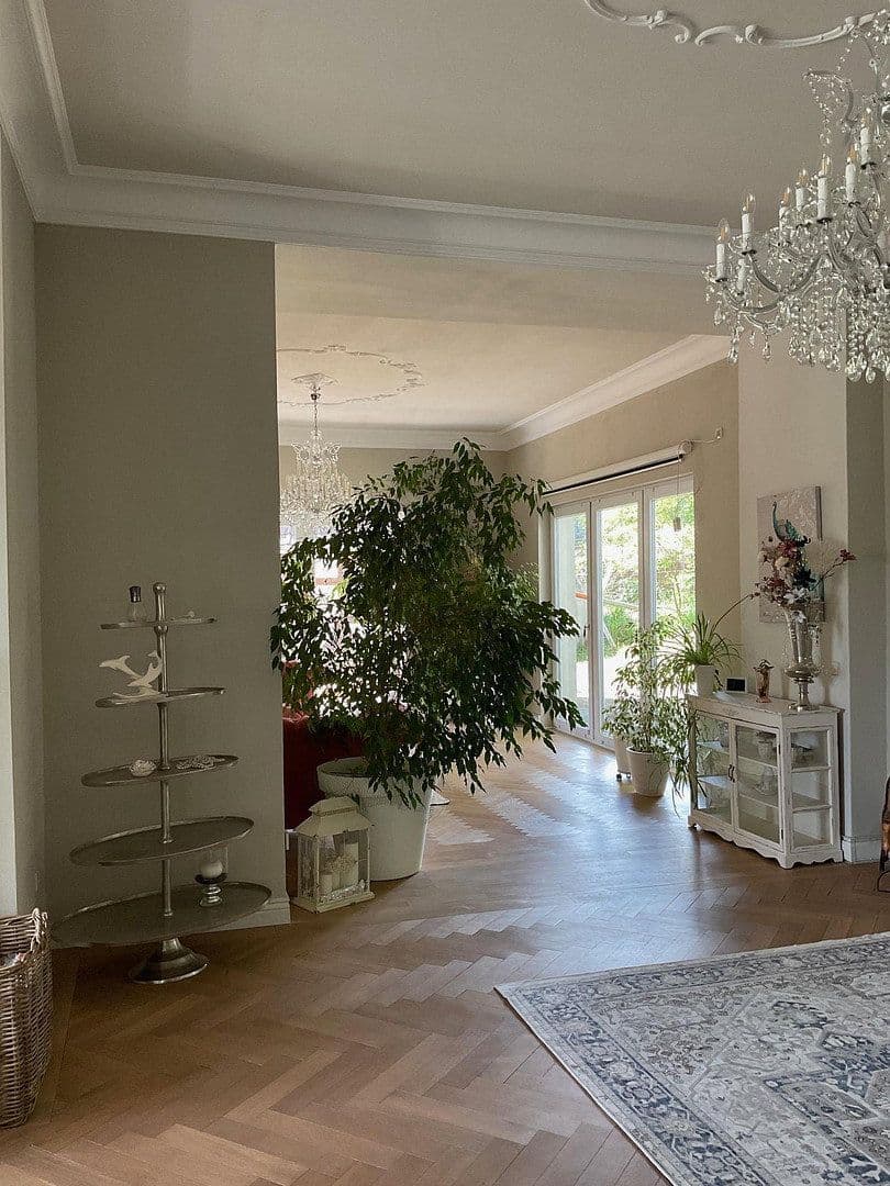 Prodej domu 800 m², pozemek 3.821 m², Bad Karlshafen, Hessen Prodej domu 800 m², pozemek 3.821 m², Bad Karlshafen, Hessen