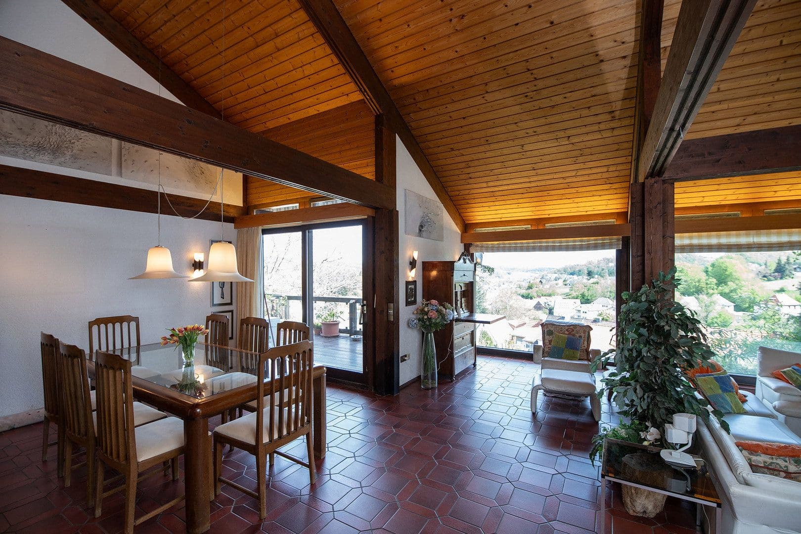 Prodej domu 259 m², pozemek 735 m², Birkenau, Hessen Prodej domu 259 m², pozemek 735 m², Birkenau, Hessen