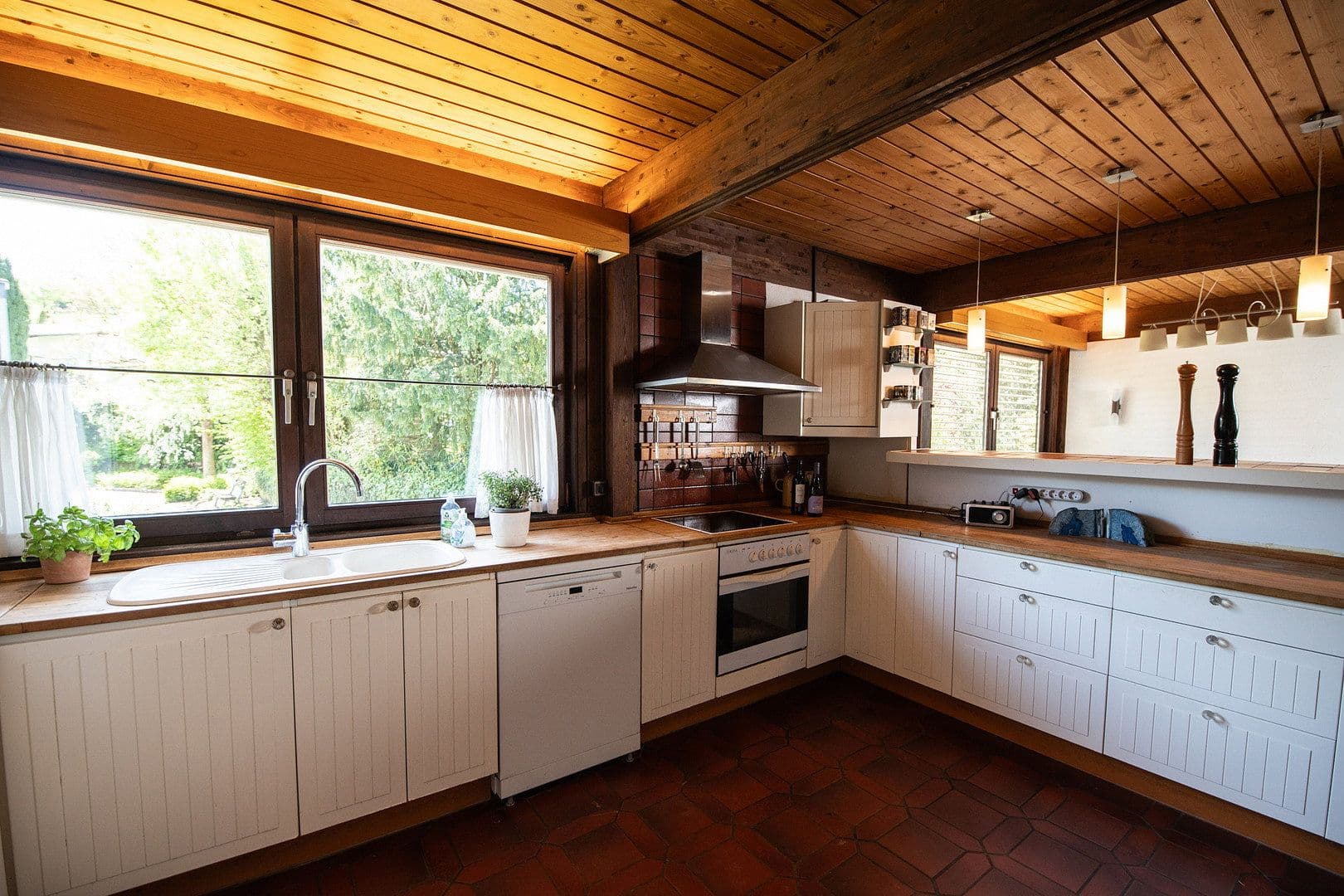 Prodej domu 259 m², pozemek 735 m², Birkenau, Hessen Prodej domu 259 m², pozemek 735 m², Birkenau, Hessen