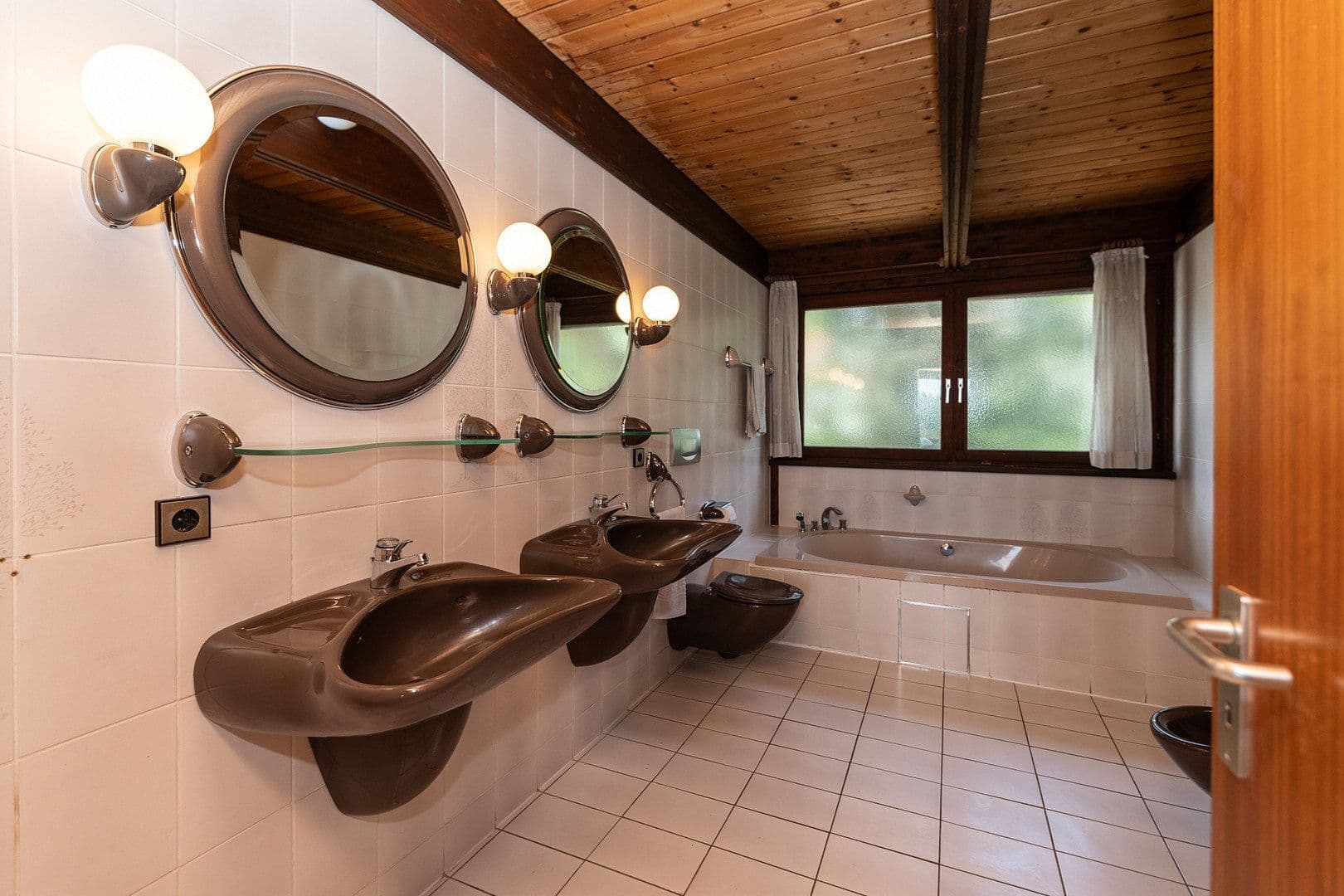 Prodej domu 259 m², pozemek 735 m², Birkenau, Hessen Prodej domu 259 m², pozemek 735 m², Birkenau, Hessen