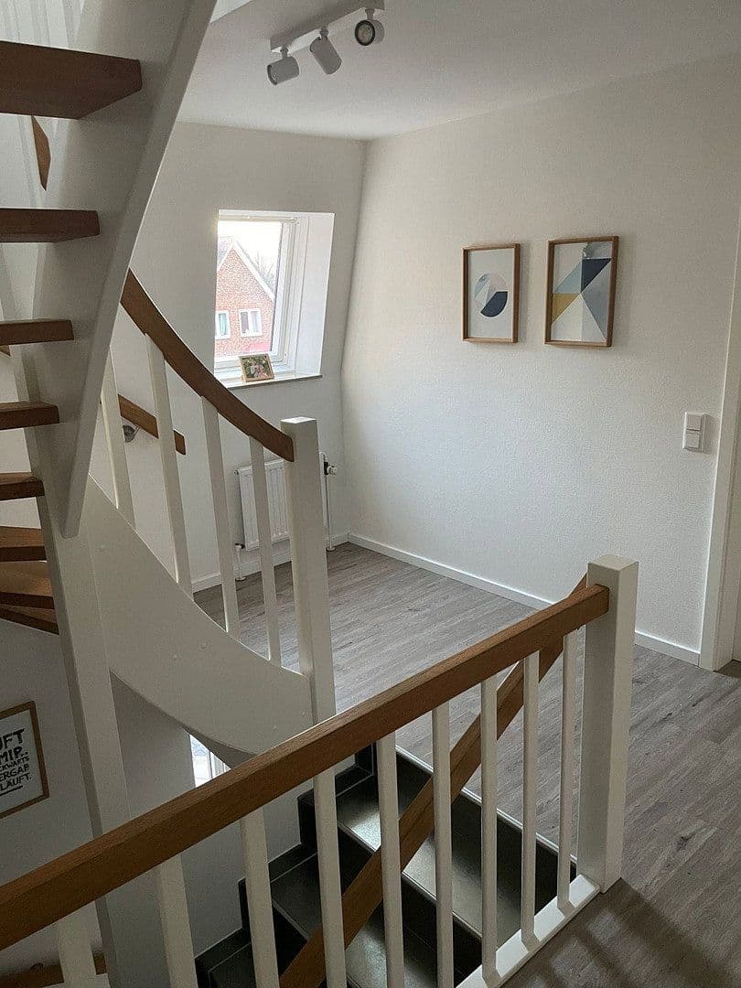 Prodej domu 273 m², pozemek 829 m², Flensburg, Šlesvicko-Holštýnsko Prodej domu 273 m², pozemek 829 m², Flensburg, Šlesvicko-Holštýnsko