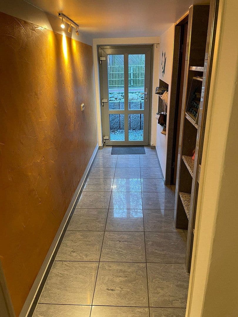 Prodej domu 273 m², pozemek 829 m², Flensburg, Šlesvicko-Holštýnsko Prodej domu 273 m², pozemek 829 m², Flensburg, Šlesvicko-Holštýnsko