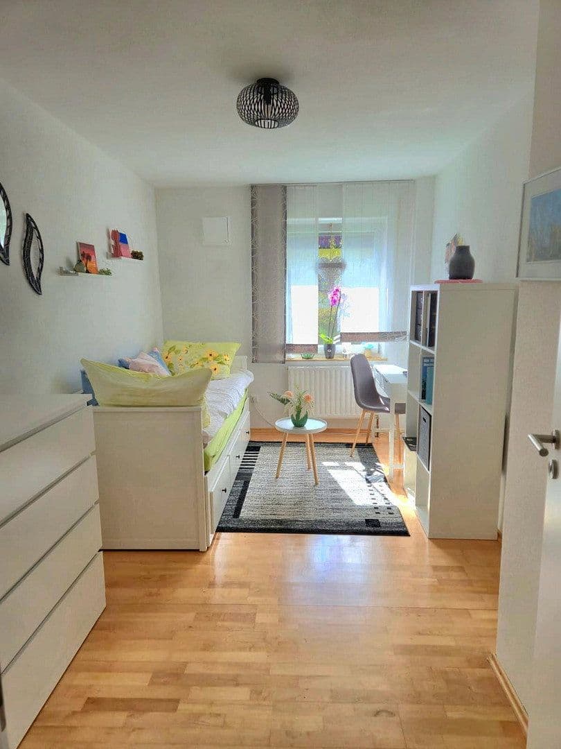 Pronájem bytu 3+1 80 m², St.-Vitus-Str. 20, Günzburg, Bavorsko Pronájem bytu 3+1 80 m², St.-Vitus-Str. 20, Günzburg, Bavorsko