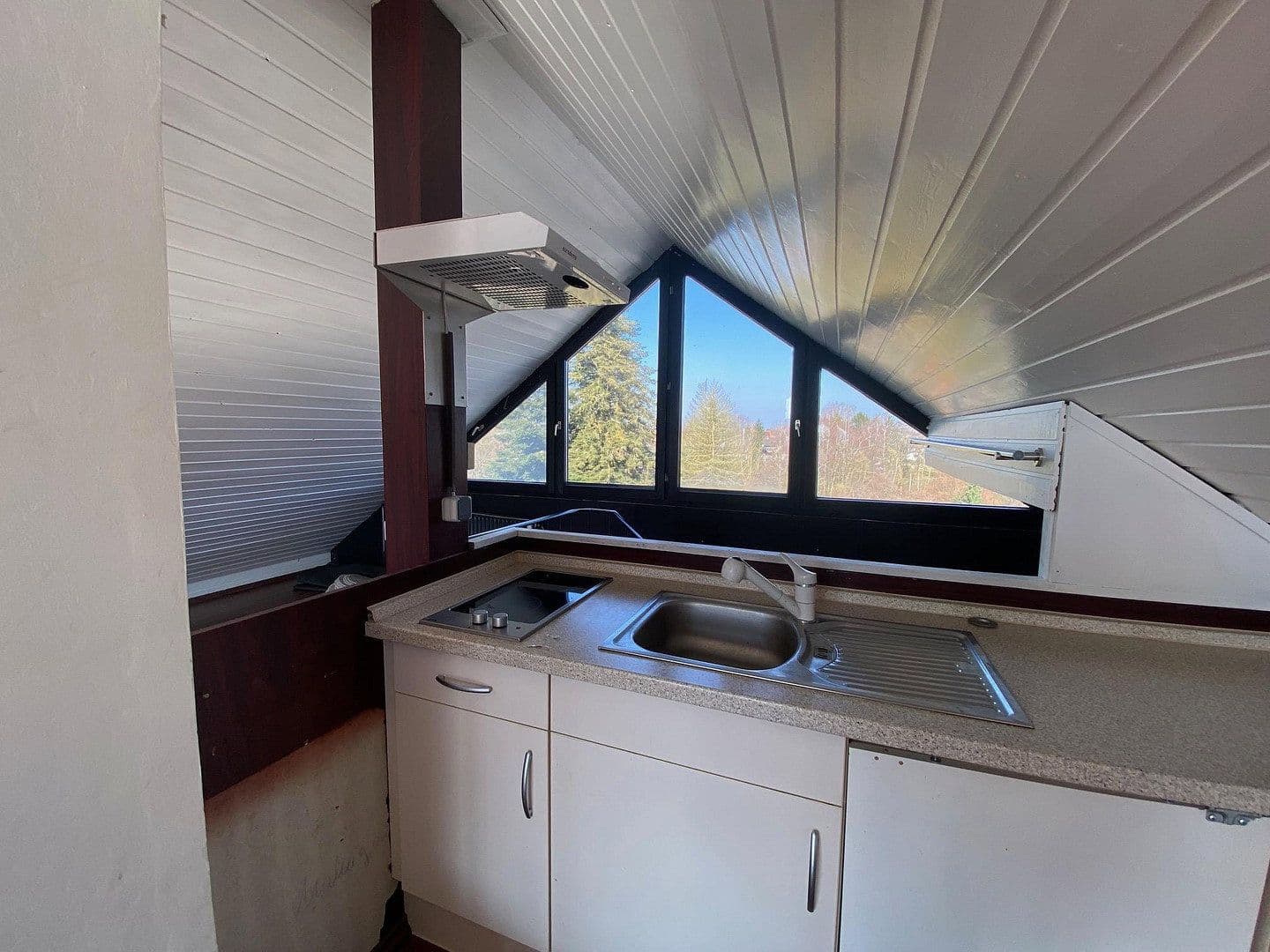 Pronájem bytu 1+1 40 m², Lindenstraße 12, Pönitz, Šlesvicko-Holštýnsko Pronájem bytu 1+1 40 m², Lindenstraße 12, Pönitz, Šlesvicko-Holštýnsko