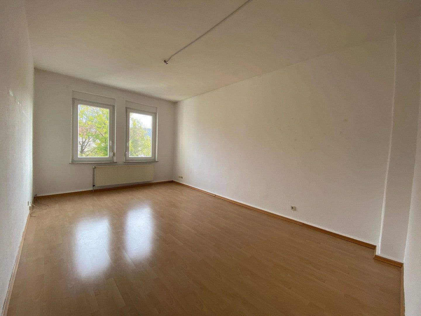 Pronájem bytu 3+1 94 m², Orleonstr. 54, Hildesheim, Dolní Sasko Pronájem bytu 3+1 94 m², Orleonstr. 54, Hildesheim, Dolní Sasko