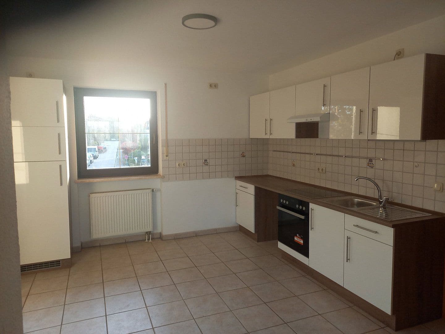 Pronájem bytu 3+1 82 m², Hinterm Hofanger, Taufkirchen, Bavorsko Pronájem bytu 3+1 82 m², Hinterm Hofanger, Taufkirchen, Bavorsko