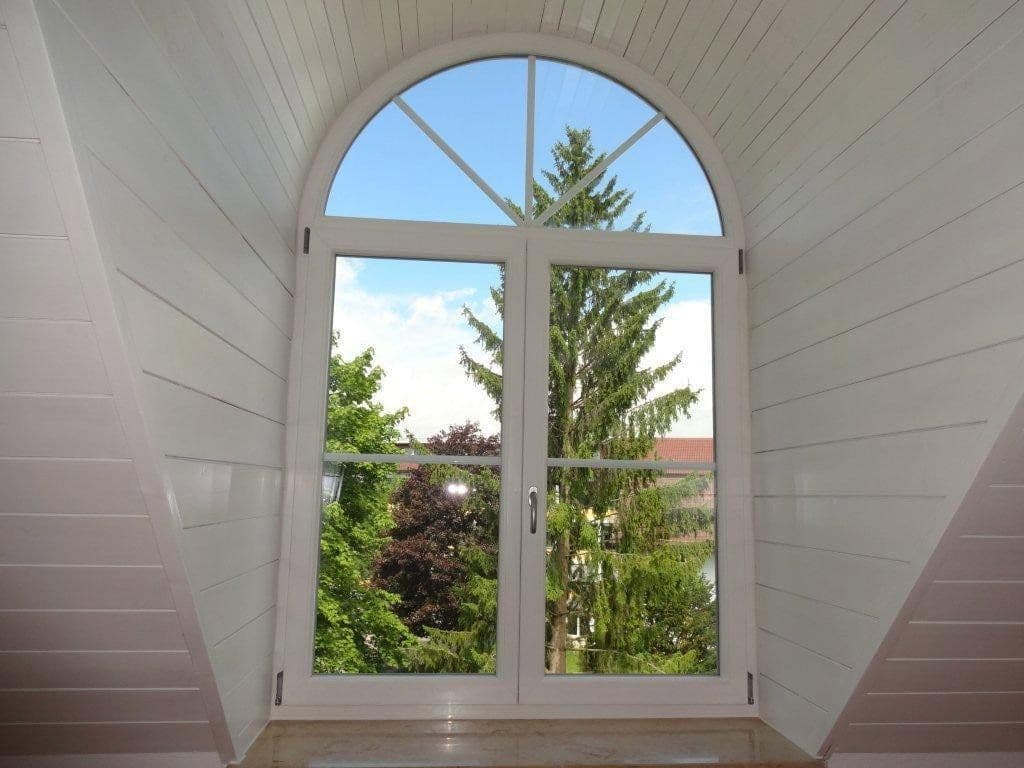 Pronájem bytu 6+1 220 m², Lehenstr. 25, Donaueschingen, Bádensko-Württembersko Pronájem bytu 6+1 220 m², Lehenstr. 25, Donaueschingen, Bádensko-Württembersko