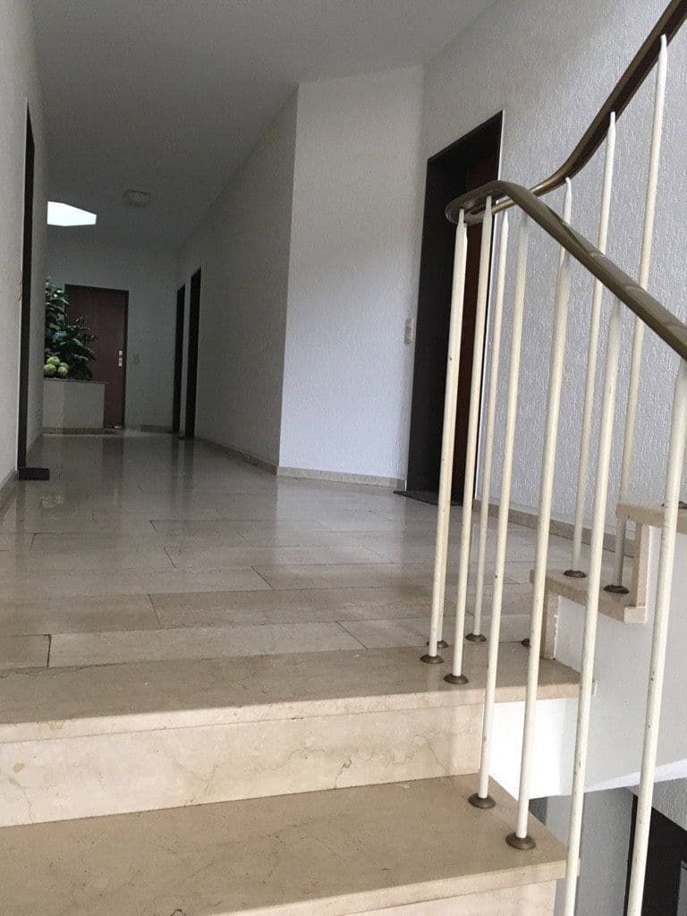 Pronájem bytu 1+1 28 m², Schlehenweg 2, Bonn, Severní Porýní-Vestfálsko Pronájem bytu 1+1 28 m², Schlehenweg 2, Bonn, Severní Porýní-Vestfálsko