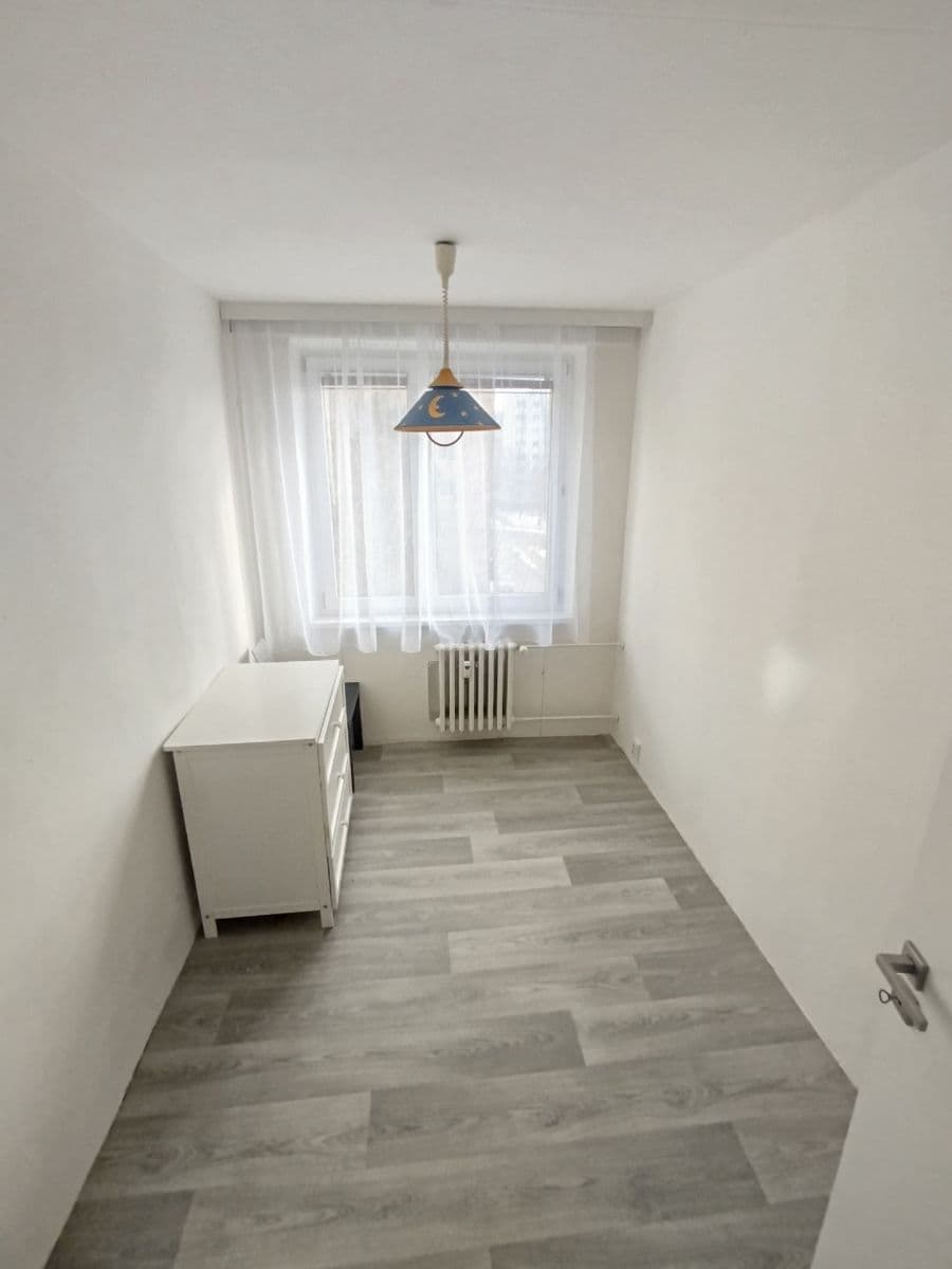 Pronájem bytu 3+1 68 m², Mikuláškovo náměstí, Brno, Jihomoravský kraj Pronájem bytu 3+1 68 m², Mikuláškovo náměstí, Brno, Jihomoravský kraj