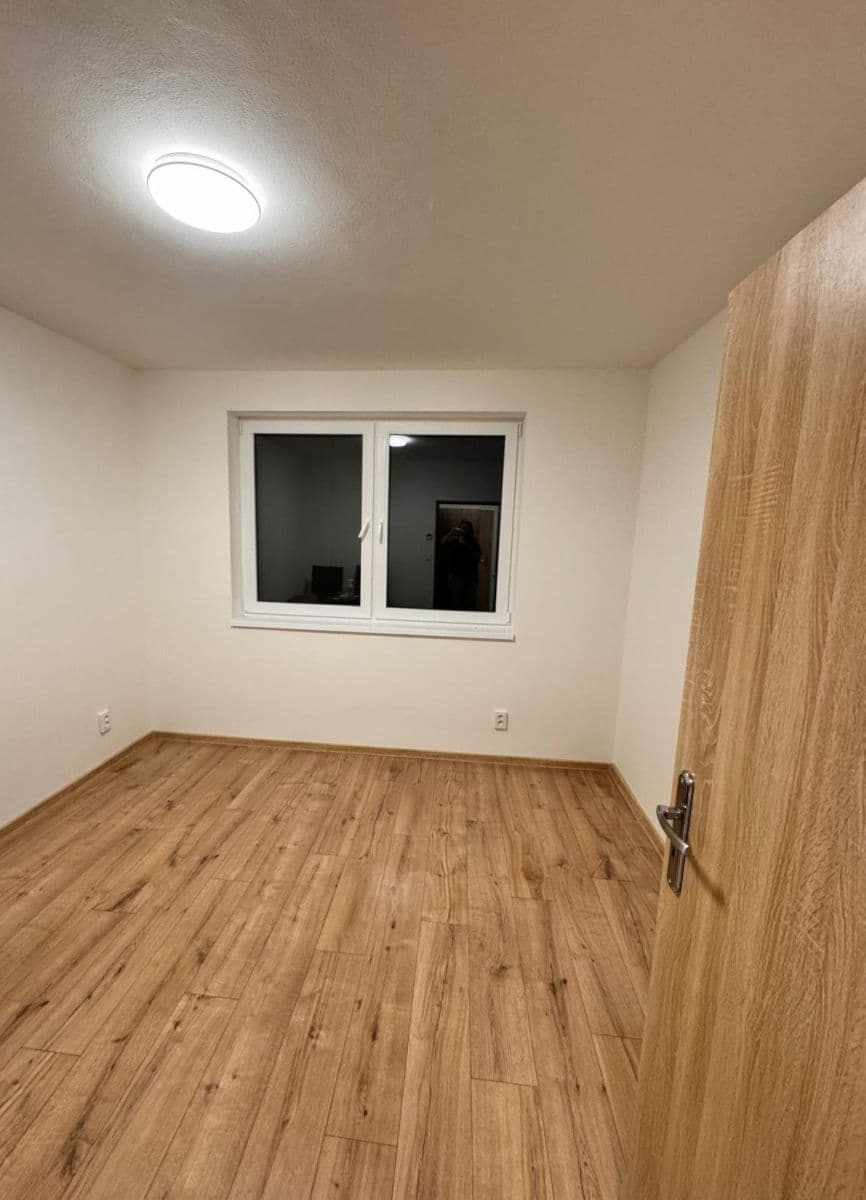 Prodej bytu 2+kk 44 m², Malátova, Městec Králové, Středočeský kraj Prodej bytu 2+kk 44 m², Malátova, Městec Králové, Středočeský kraj