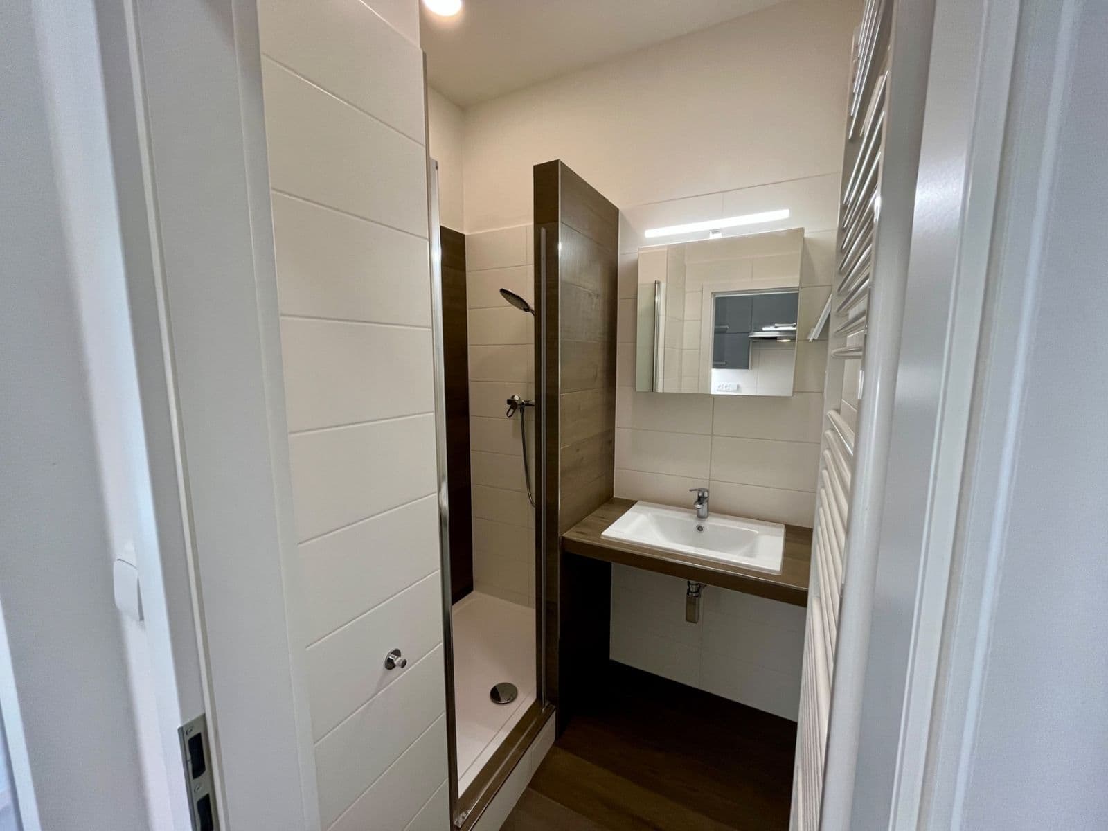 Pronájem bytu 2+kk 55 m², Kamenická, Praha, Praha Pronájem bytu 2+kk 55 m², Kamenická, Praha, Praha