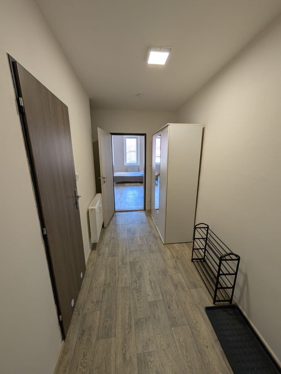 Pronájem bytu 1+kk 32 m², Bratislavská, Brno, Jihomoravský kraj Pronájem bytu 1+kk 32 m², Bratislavská, Brno, Jihomoravský kraj