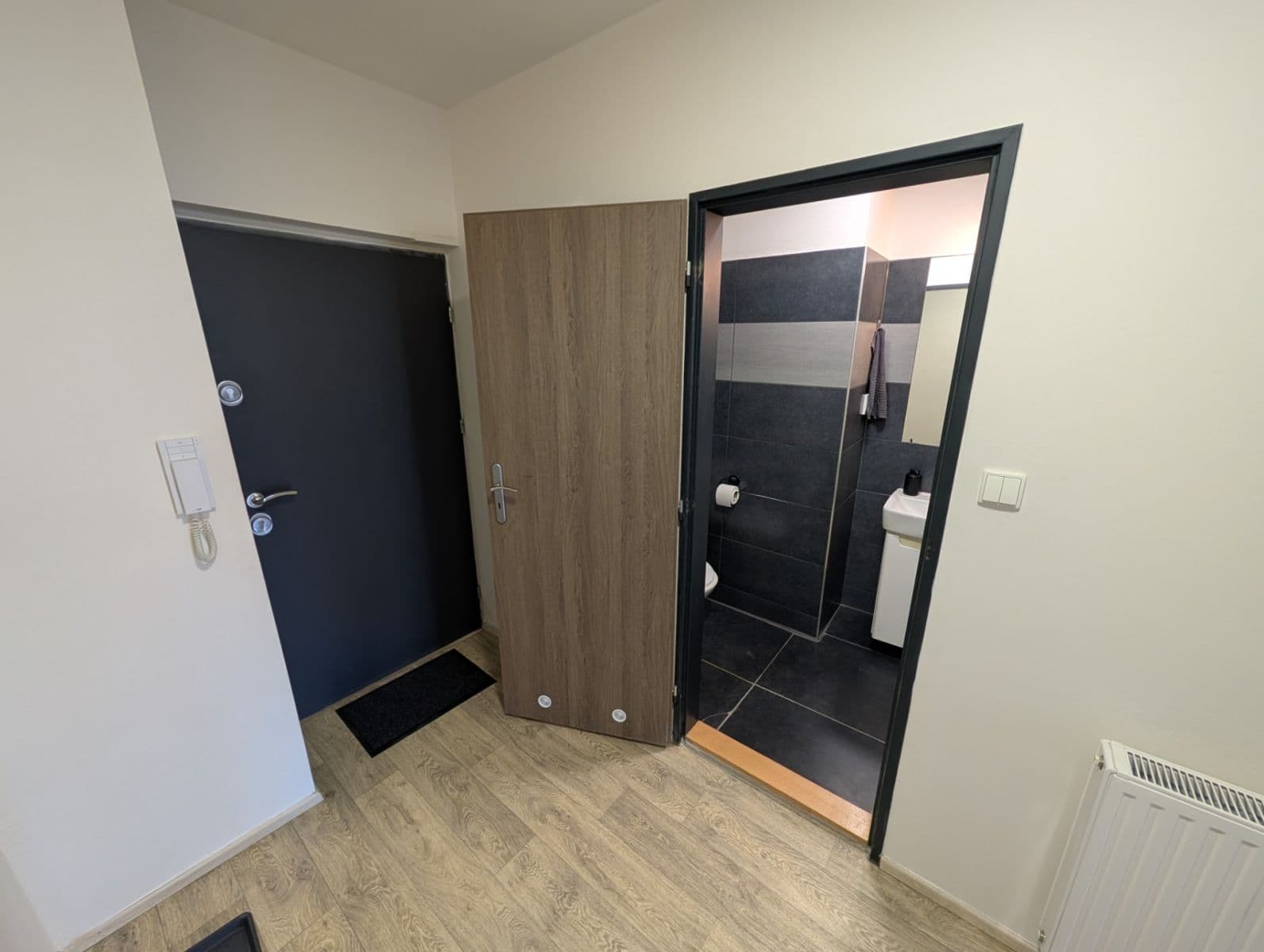 Pronájem bytu 1+kk 32 m², Bratislavská, Brno, Jihomoravský kraj Pronájem bytu 1+kk 32 m², Bratislavská, Brno, Jihomoravský kraj