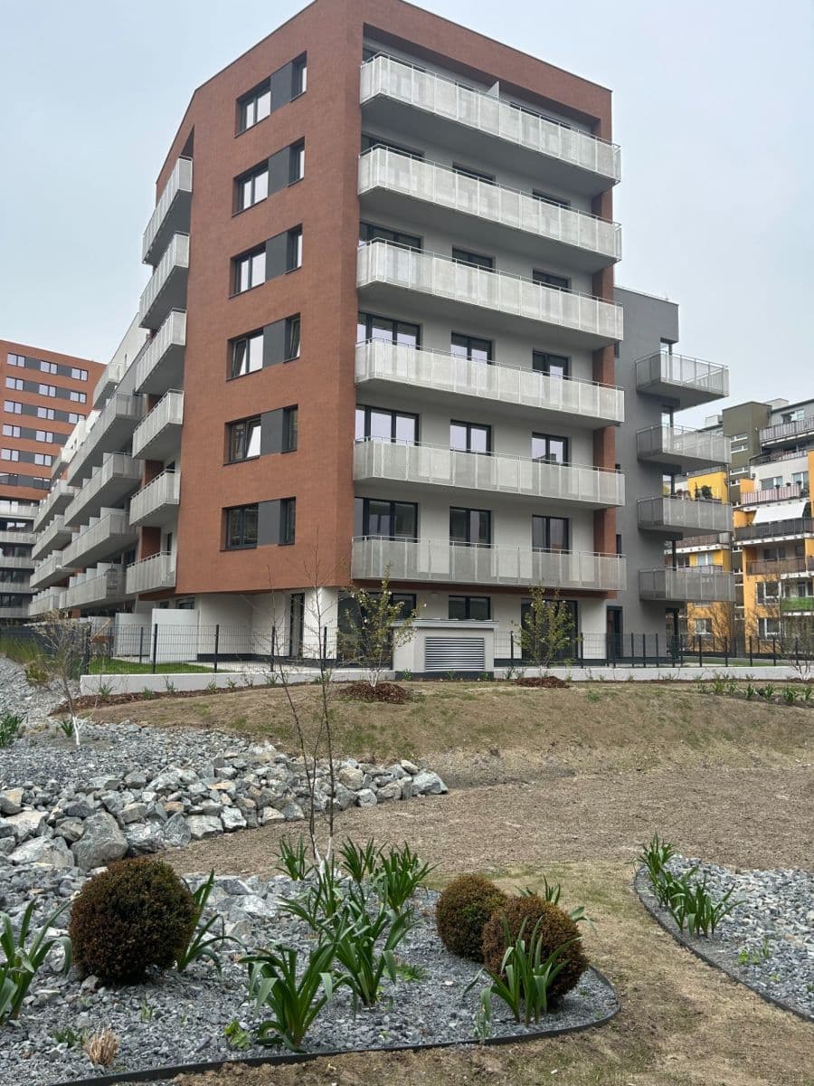 Pronájem bytu 1+kk 35 m², Gerstelova, Praha, Praha Pronájem bytu 1+kk 35 m², Gerstelova, Praha, Praha