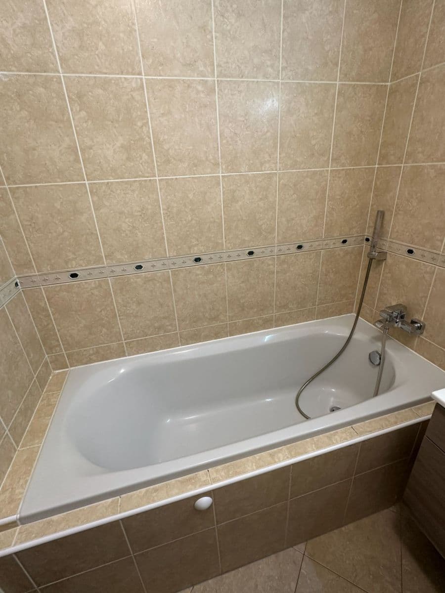 Pronájem bytu 2+kk 65 m², Podvinný mlýn, Praha, Praha Pronájem bytu 2+kk 65 m², Podvinný mlýn, Praha, Praha