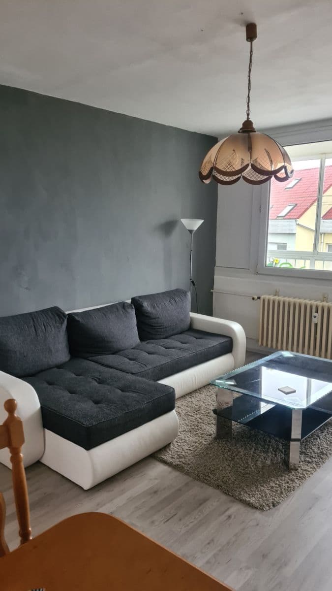 Pronájem bytu 3+1 70 m², Žiželická, Praha, Praha Pronájem bytu 3+1 70 m², Žiželická, Praha, Praha