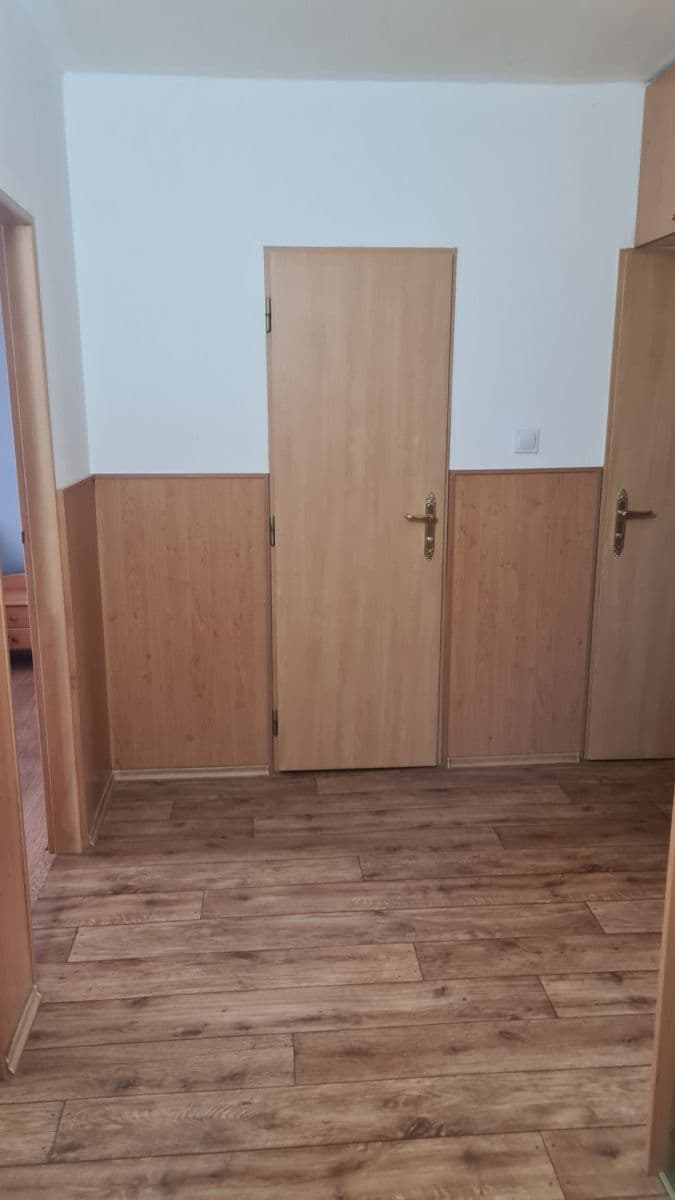 Pronájem bytu 3+1 70 m², Žiželická, Praha, Praha Pronájem bytu 3+1 70 m², Žiželická, Praha, Praha