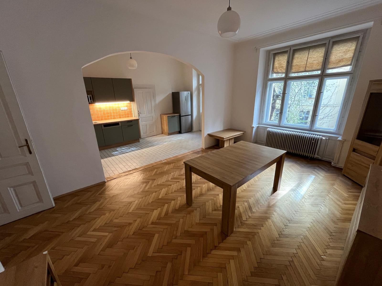 Pronájem bytu 4+1 120 m², Náplavní, Praha, Praha Pronájem bytu 4+1 120 m², Náplavní, Praha, Praha