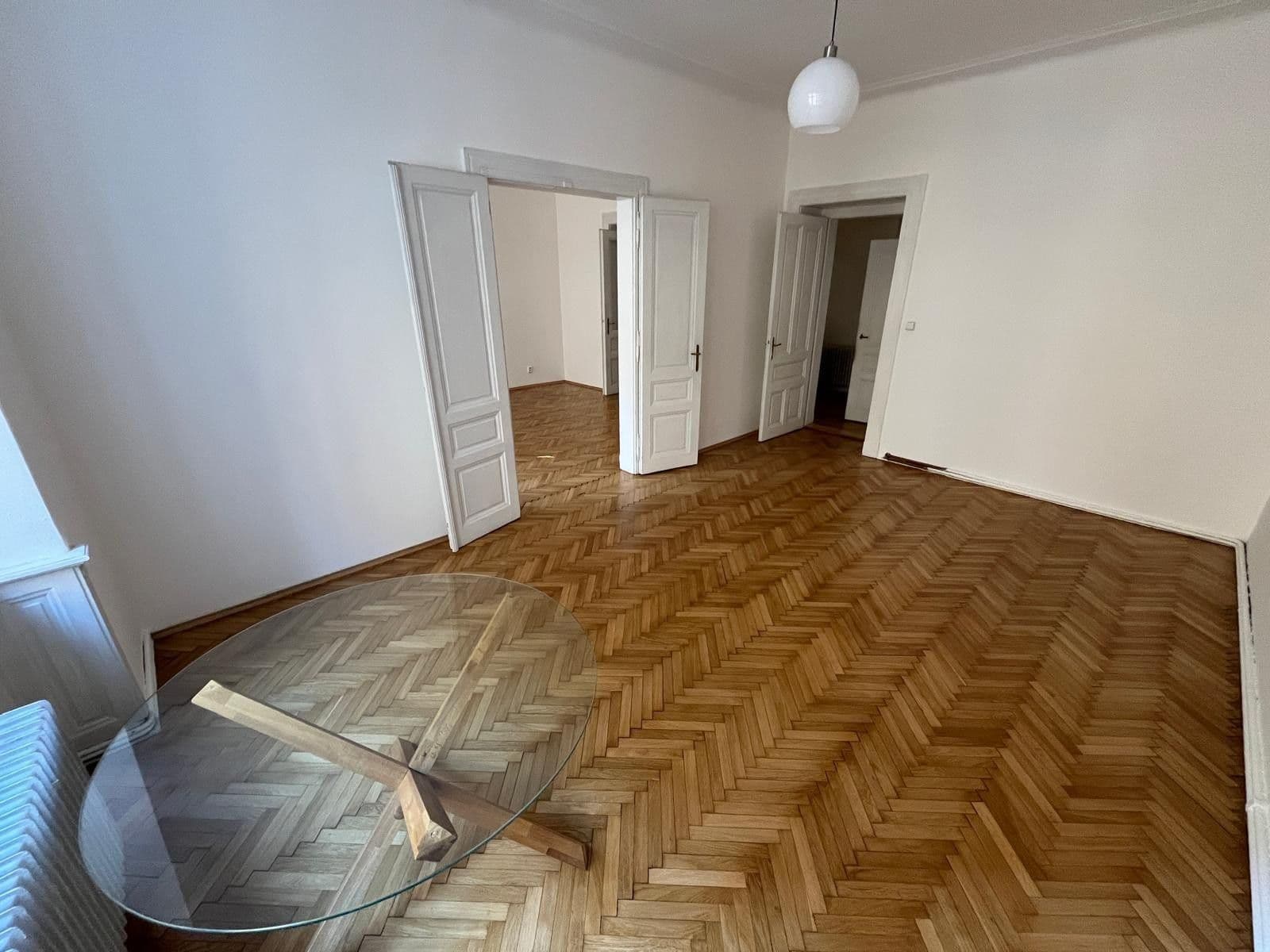 Pronájem bytu 4+1 120 m², Náplavní, Praha, Praha Pronájem bytu 4+1 120 m², Náplavní, Praha, Praha