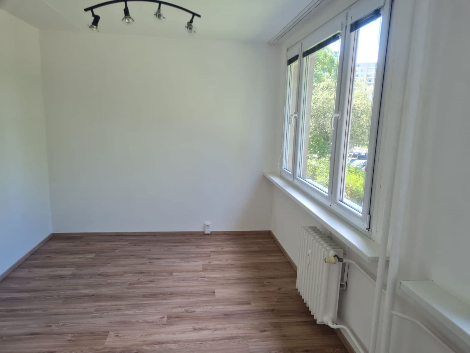Pronájem bytu 3+1 70 m², Teplická, Praha, Praha Pronájem bytu 3+1 70 m², Teplická, Praha, Praha